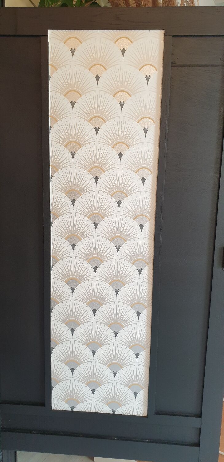 Armoire parisienne