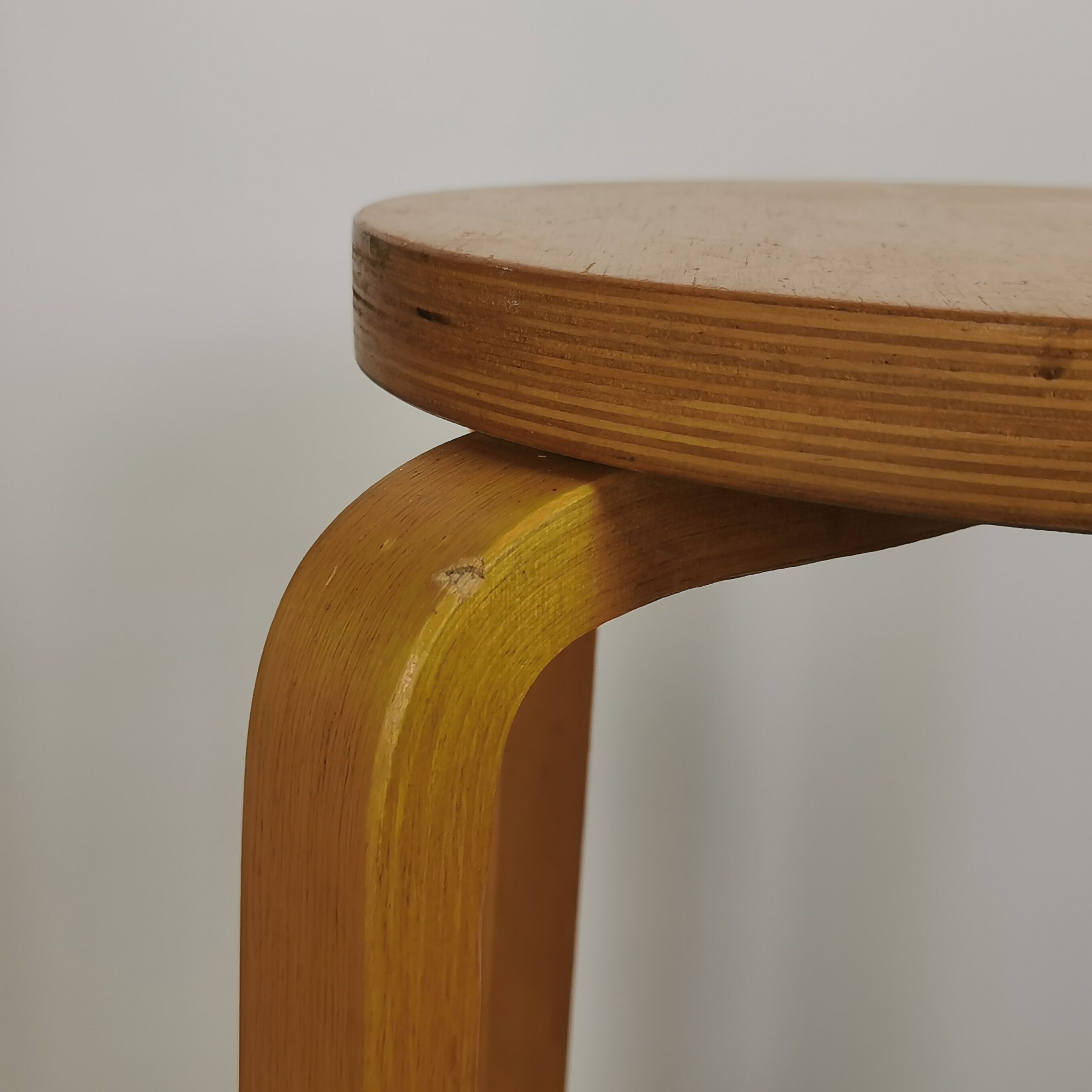 Laminated wooden stools