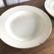 Plats ronds Terre de fer Salins