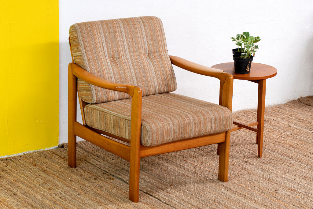 Vintage armchair 72 cm