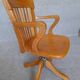 Fauteuil de bureau pivotant d'époque 1940 environ