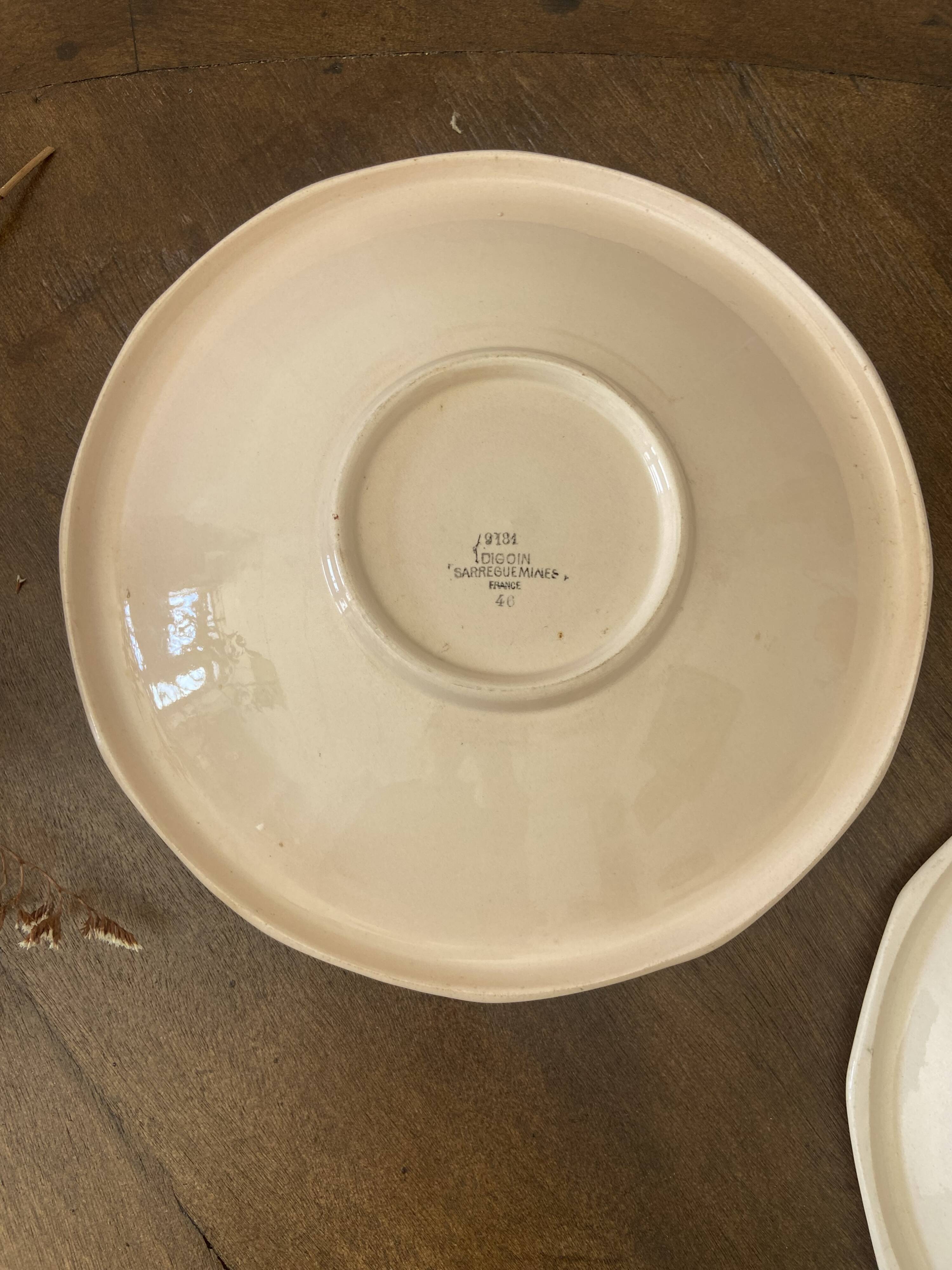 Pair of plates Digoin Sarreguemines