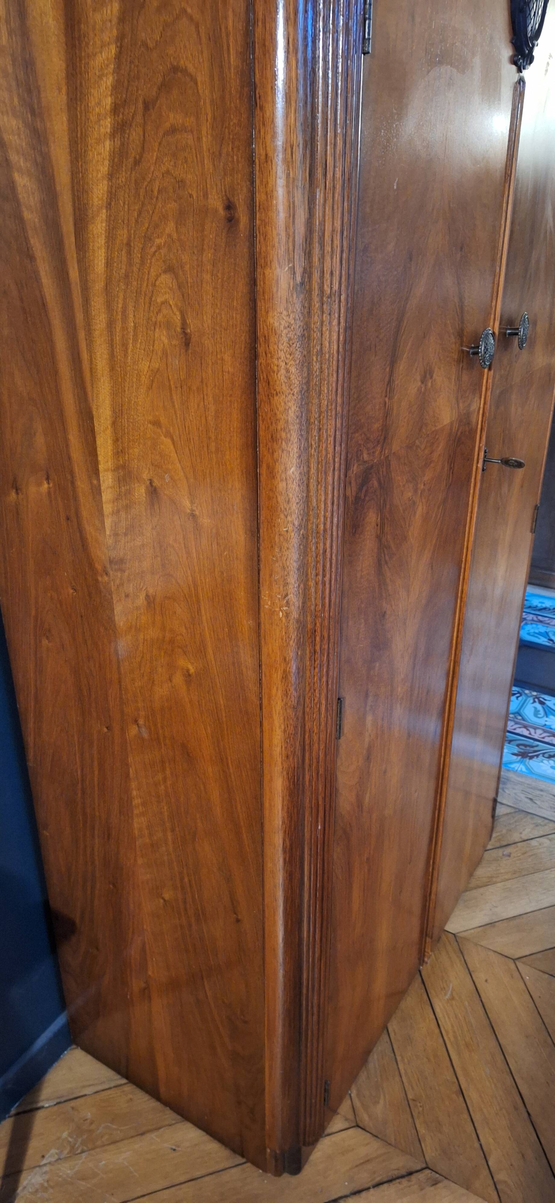 Armoire anglaise