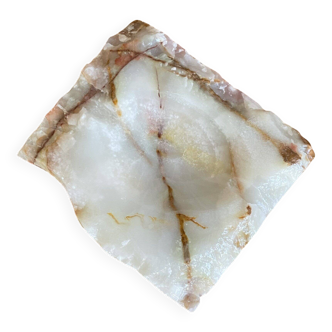 Vintage ashtray in onyx