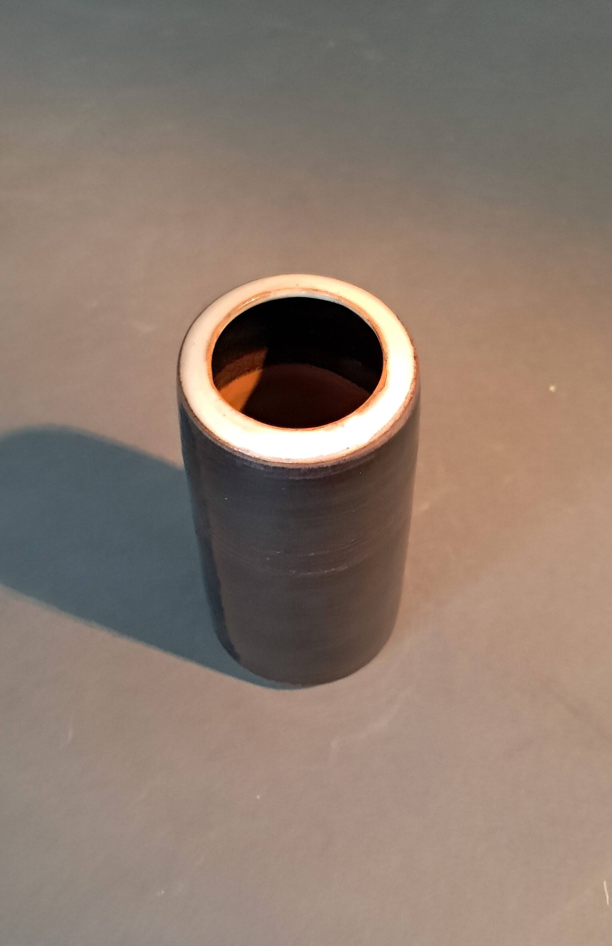 Small monogrammed black enameled ceramic vase by Willy Steinlin, Switzerland 1960.