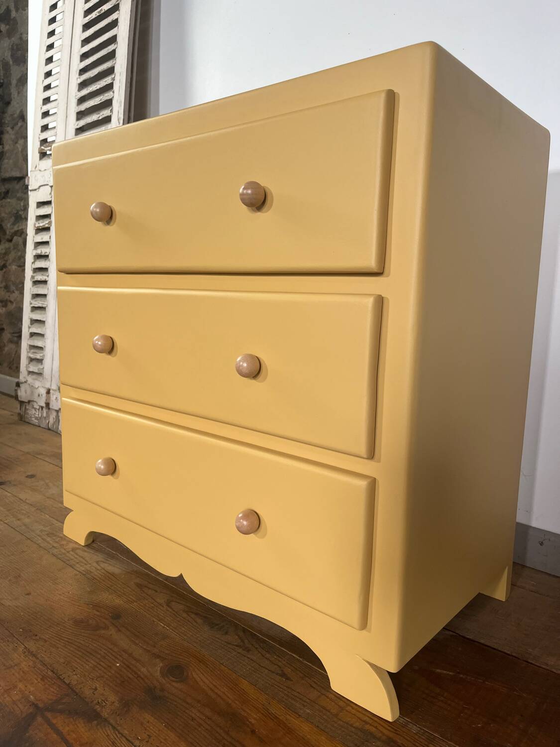 Commode vintage