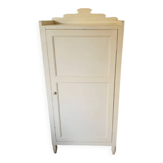 1-door wardrobe with cornice