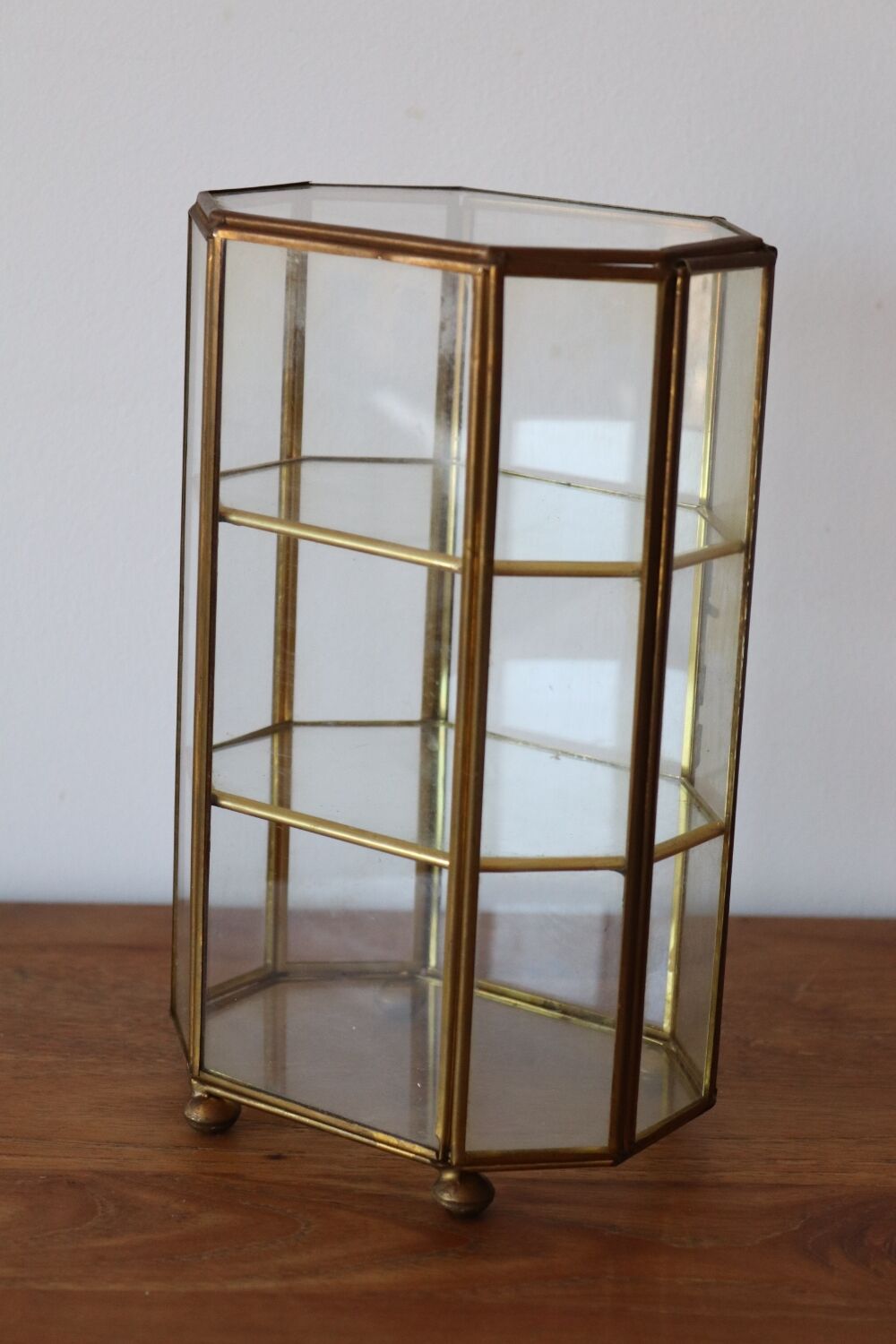 Brass jewelry showcase box