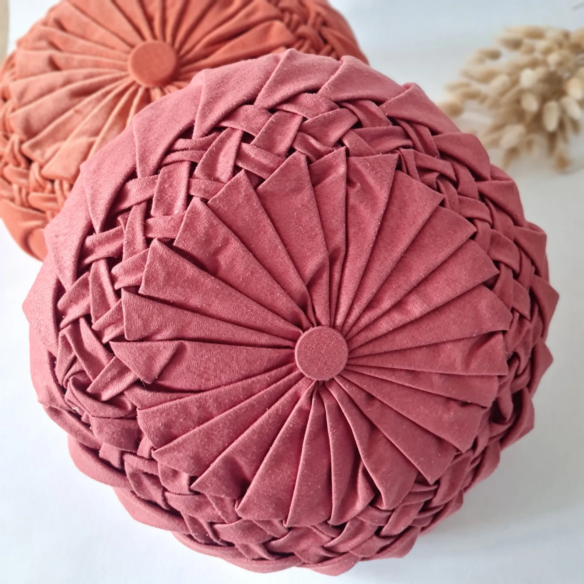 Pleated cushion