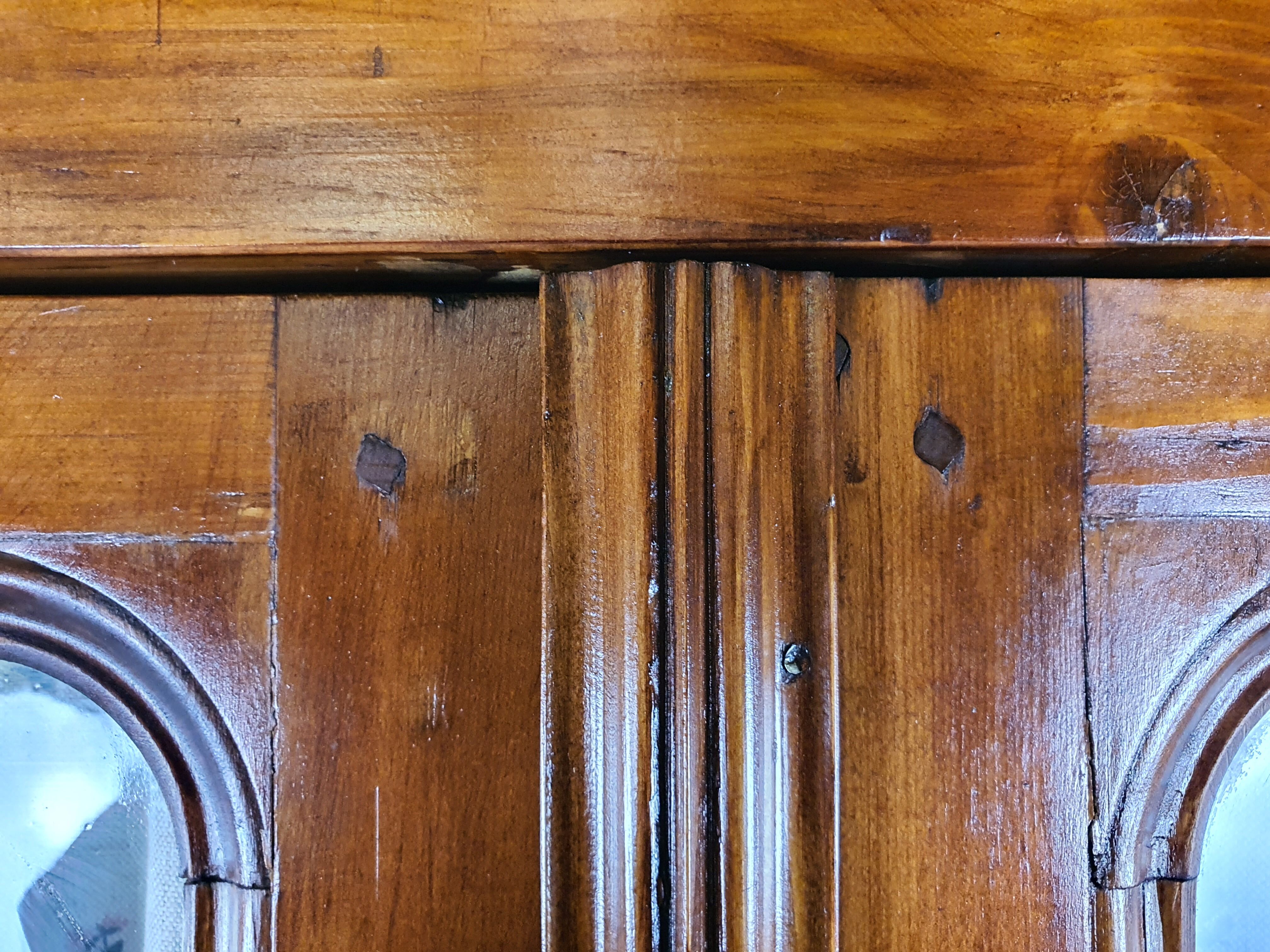 Rustic Wardrobe in Fir with Curtains