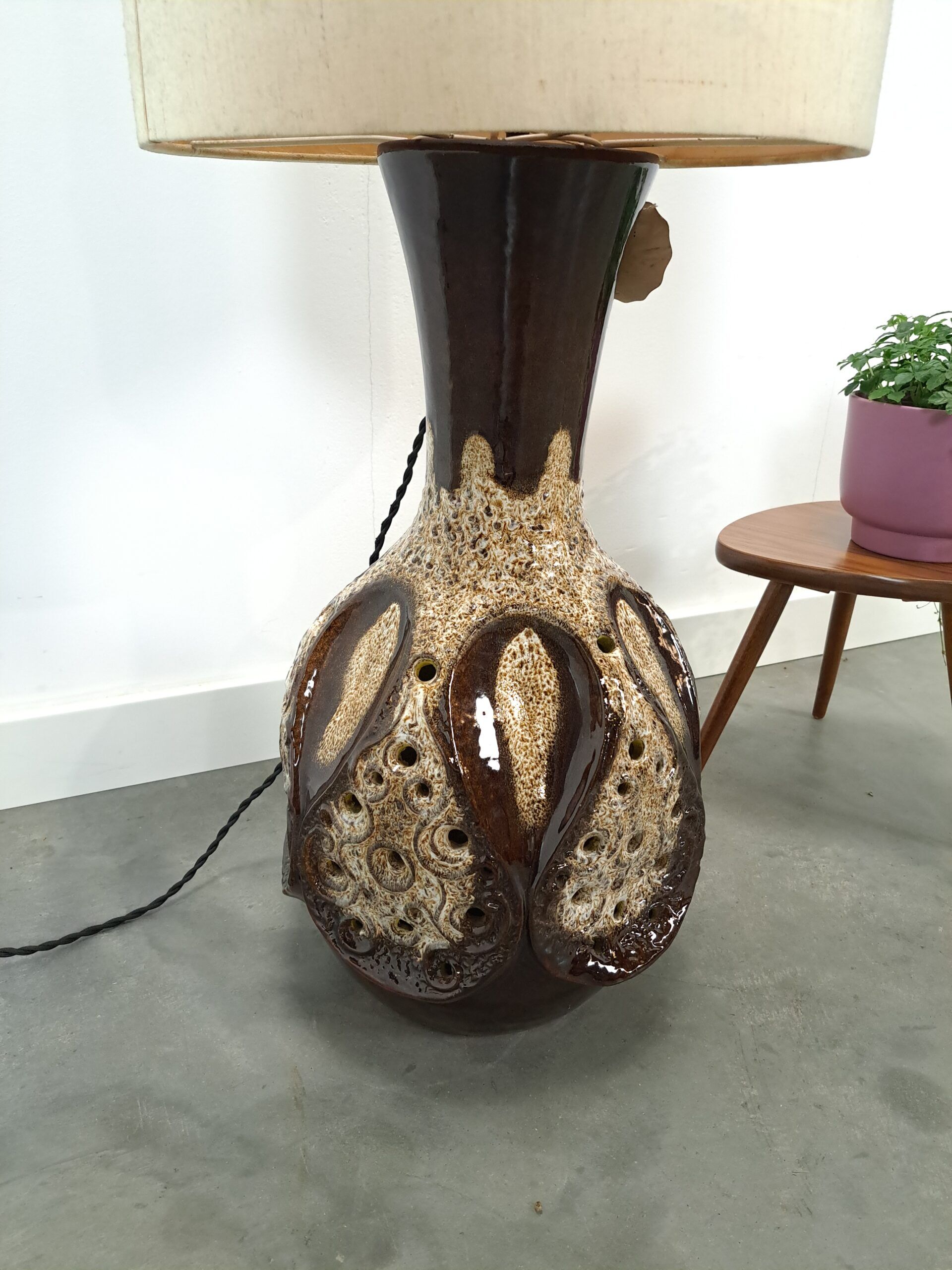 Lampe en céramique marron de Besigheimer Leuchten avec base éclairée