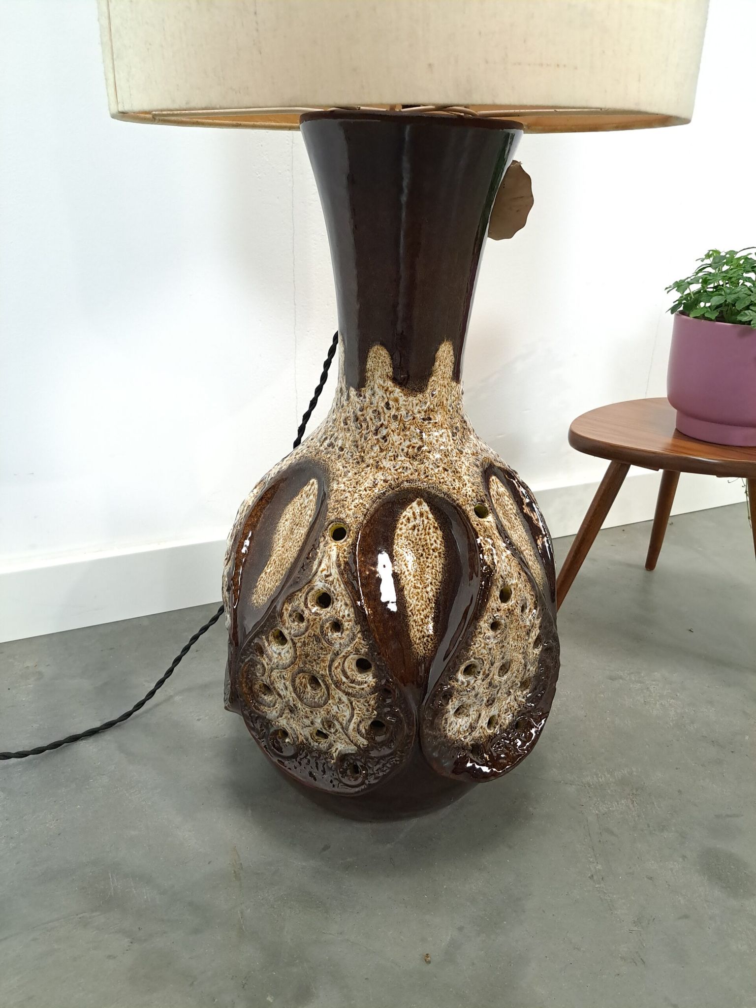 Lampe en céramique marron de Besigheimer Leuchten avec base éclairée
