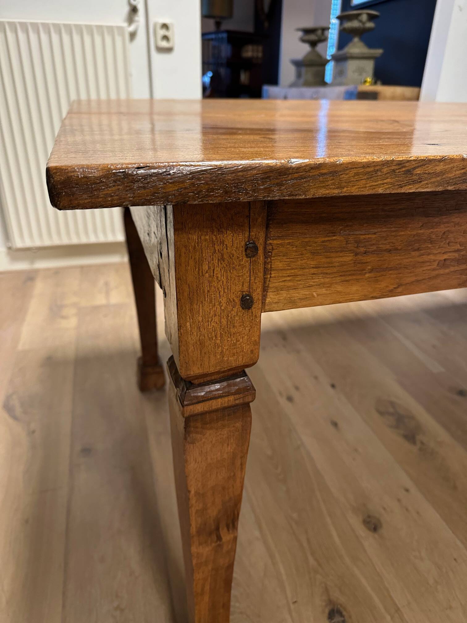 Table de ferme originale des Indes orientales néerlandaises