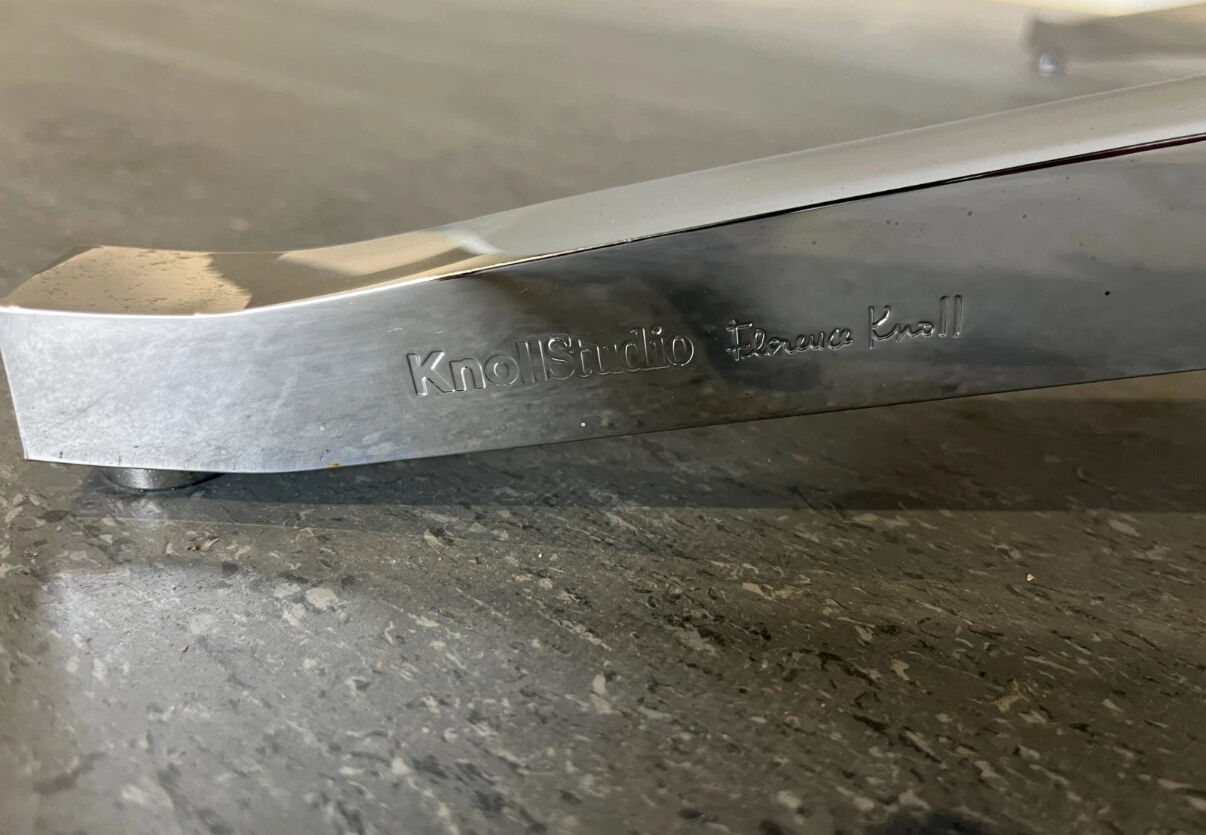 Dining table Florence Knoll