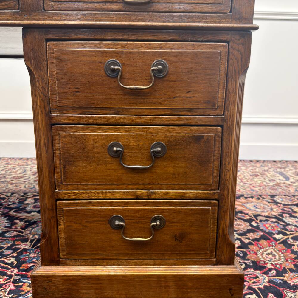 English Classic Eichholtz Desk