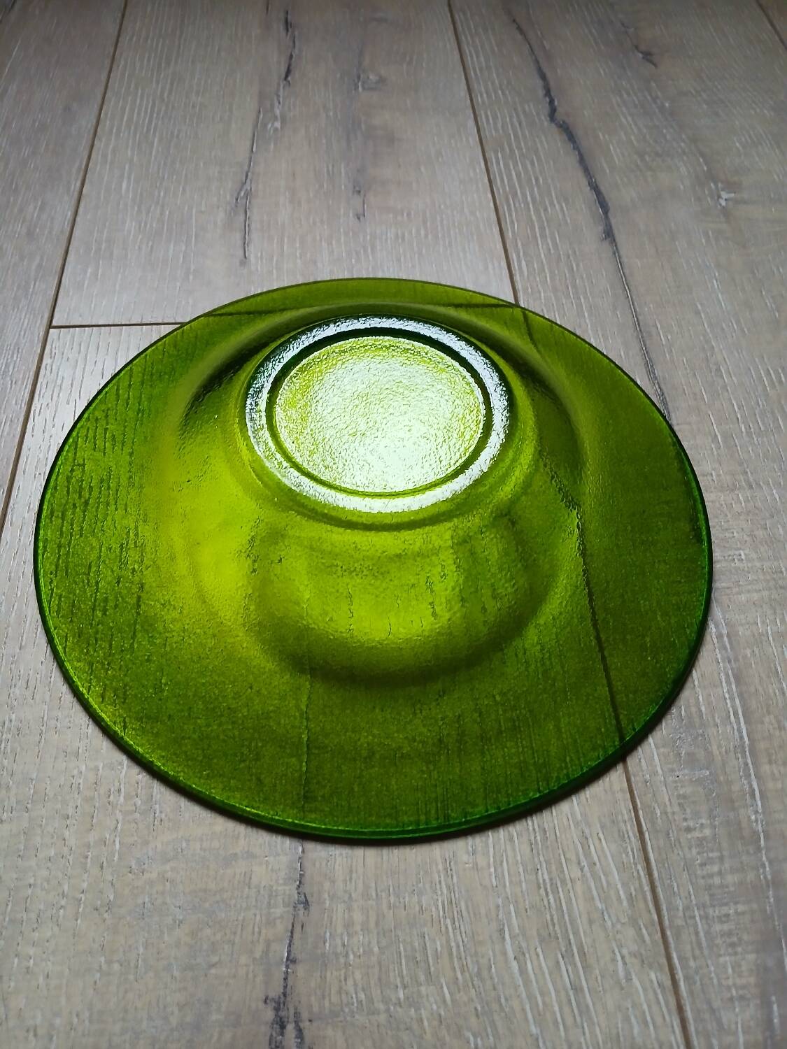 4 assiettes creuses en verre