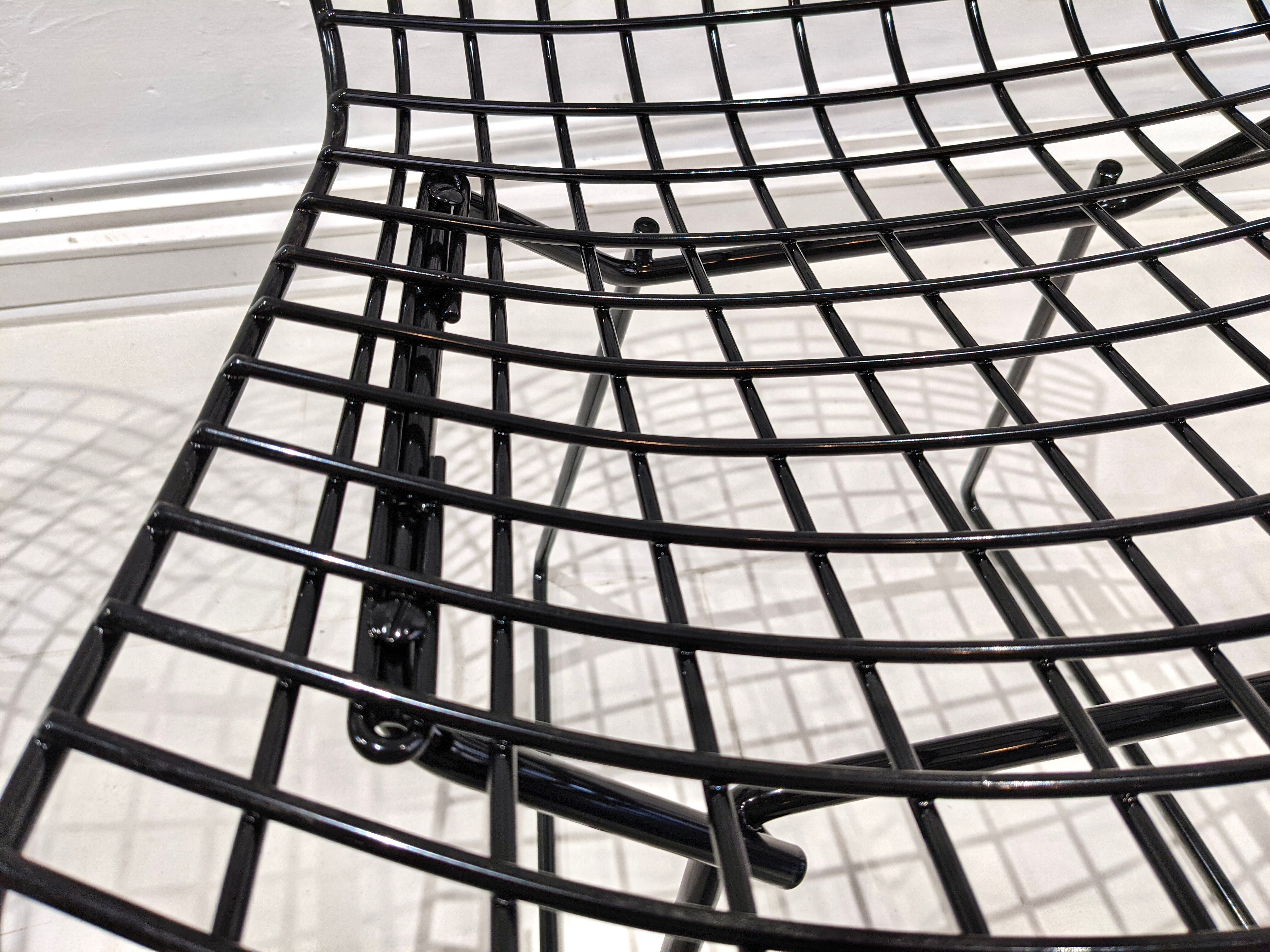 Lot of 4 chairs by Harry Bertoia 80/90