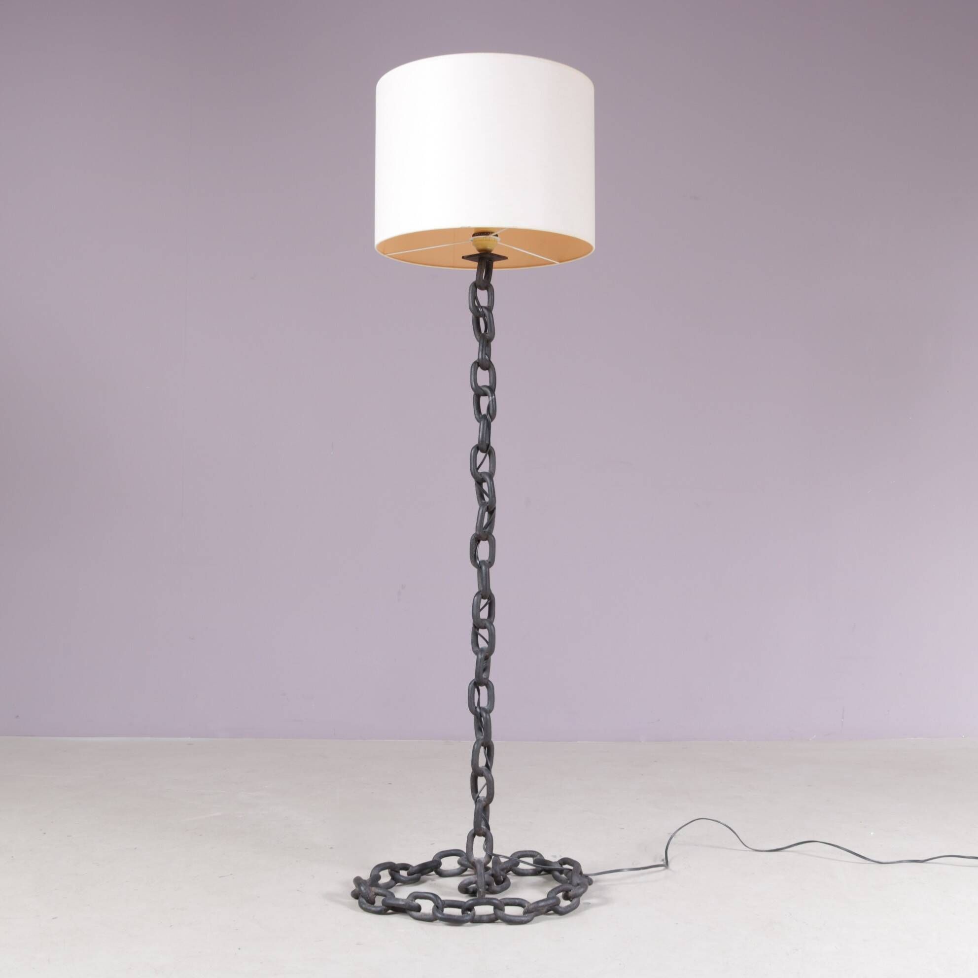 Lampe de sol en chaîne brutaliste des années 1970 dans le style de Franz West, Pays-Bas.