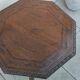 Ancienne table appoint tripode bois pieds boules XIX sculpté