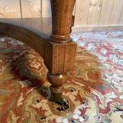 Table ronde d'appoint - Guéridon époque Louis Philippe en noyer massif