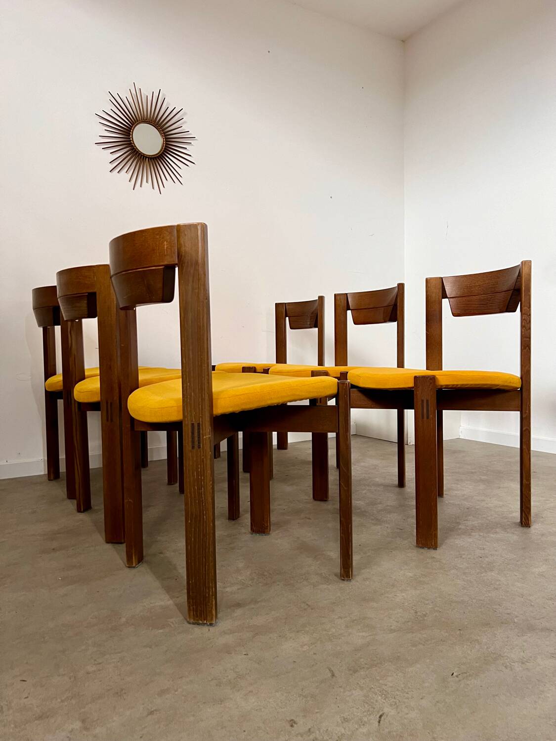 Set of 6 Scandinavian style chairs Girsberger 70s vintage solid wood mustard yellow