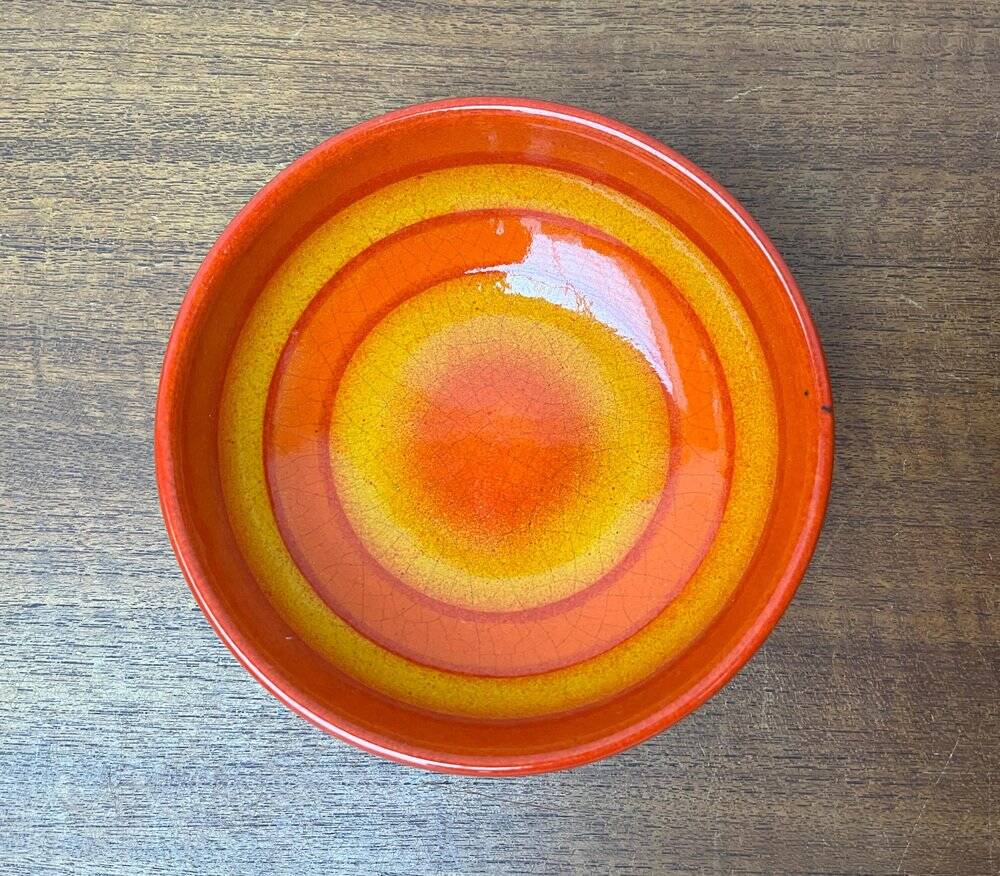 Set of 2 ceramic bowls by Baldelli, Italy.