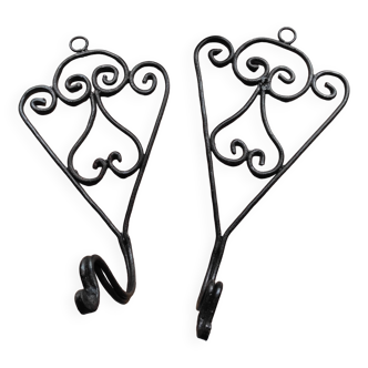 Set of 2 vintage wrought iron coat hooks / gallows / plant holders