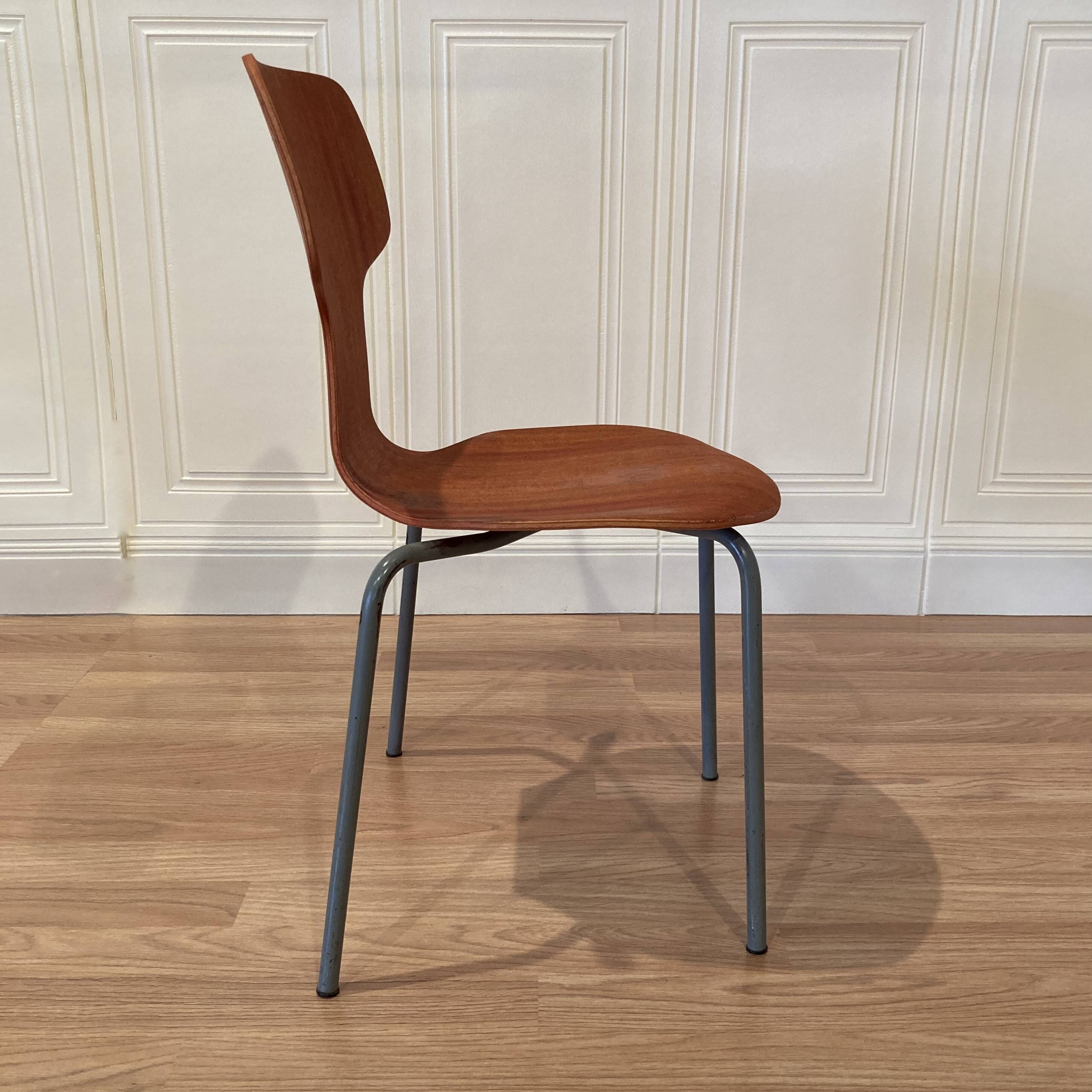 Arne Jacobsen chair, 1950