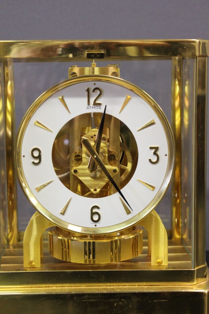 Pendule Atmos par JaegerLecoultre vers 1970 Selency