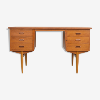 Mid-century danish teak desk, 1960