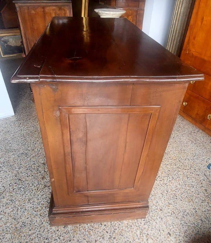 17th-century walnut antique chest of drawers