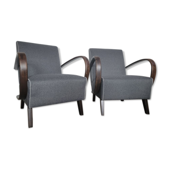 Pair of armchairs, design by J. Halabala, Czechoslovakia, 1930s.