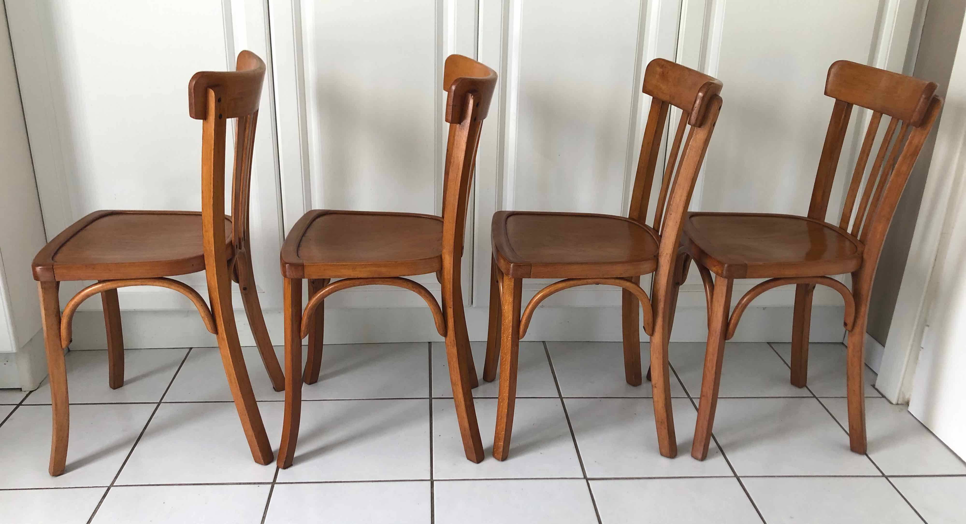 4 chaises bistrot années 50 type Baumann