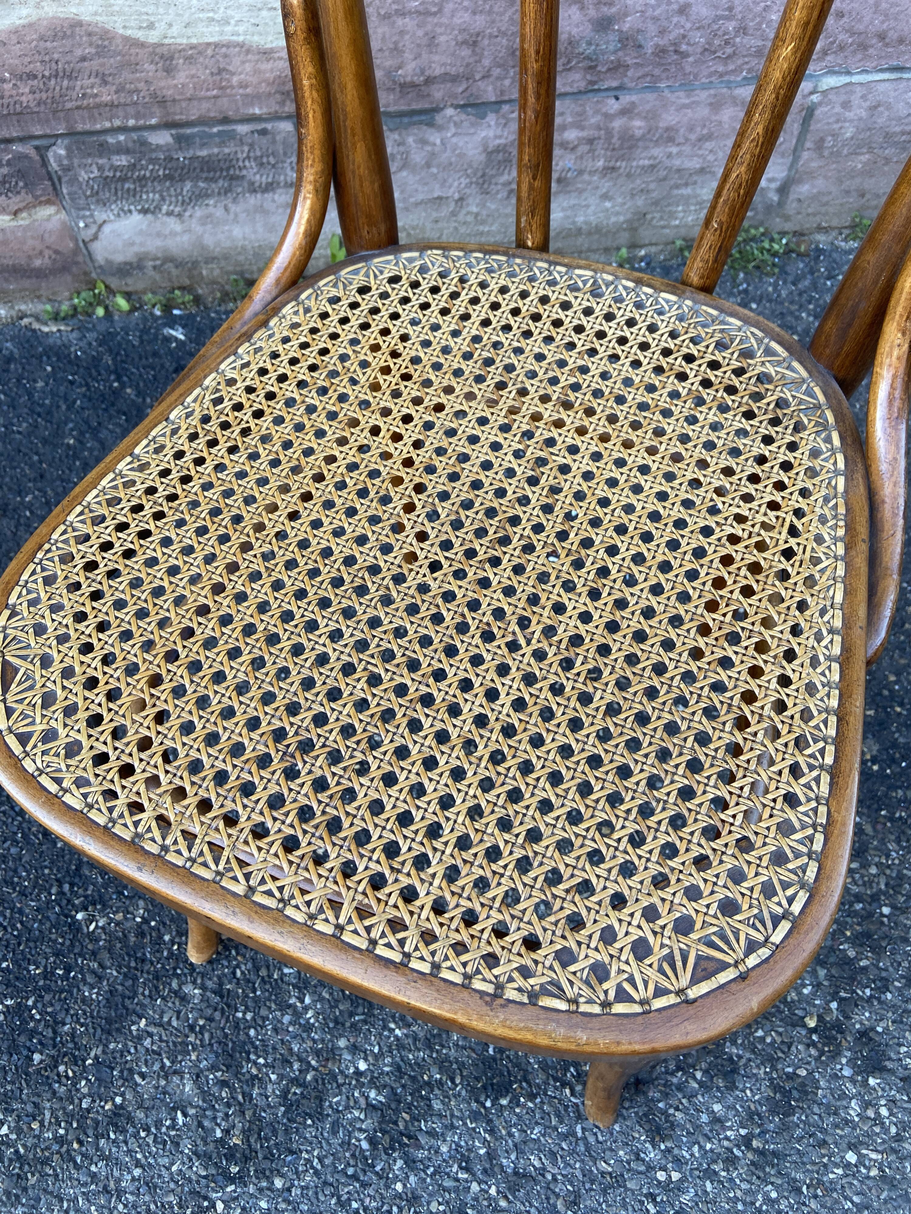 Curved wood bistro chair J J Kohn Nr 80