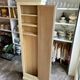 Standing man, cabinet with 1 door, 3 shelves in beige wood