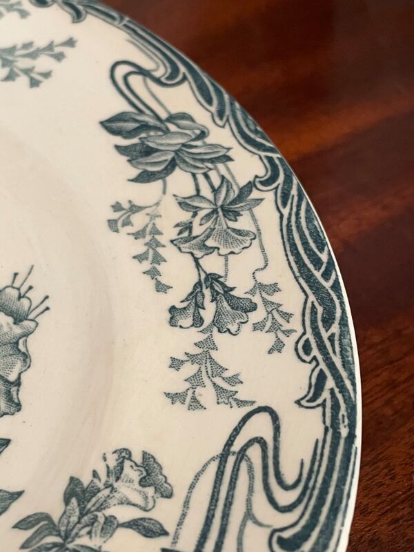 Lot de 5 assiettes plates  Longwy modèle azalées Art nouveau