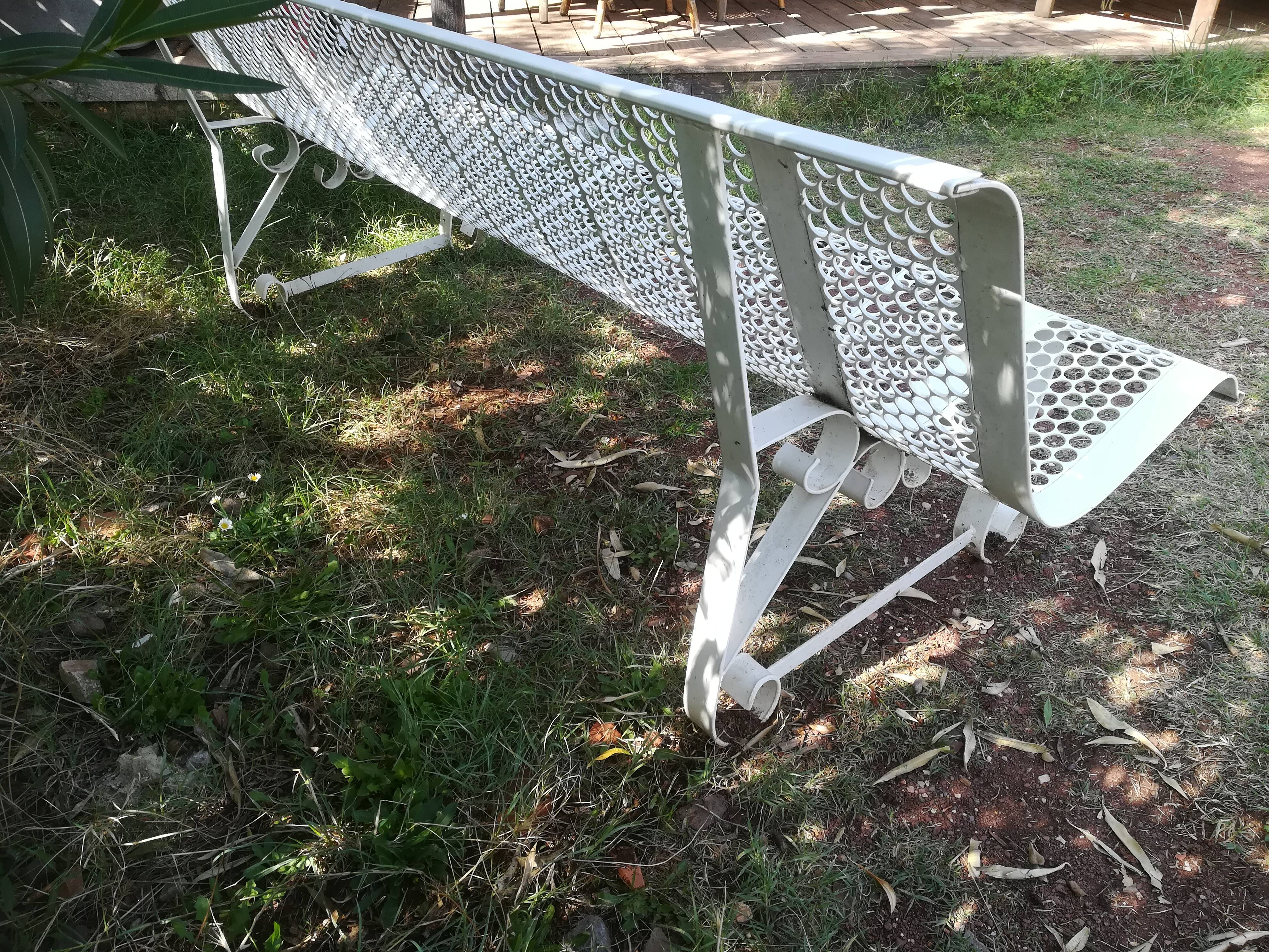 Former public bench in metal René Malaval