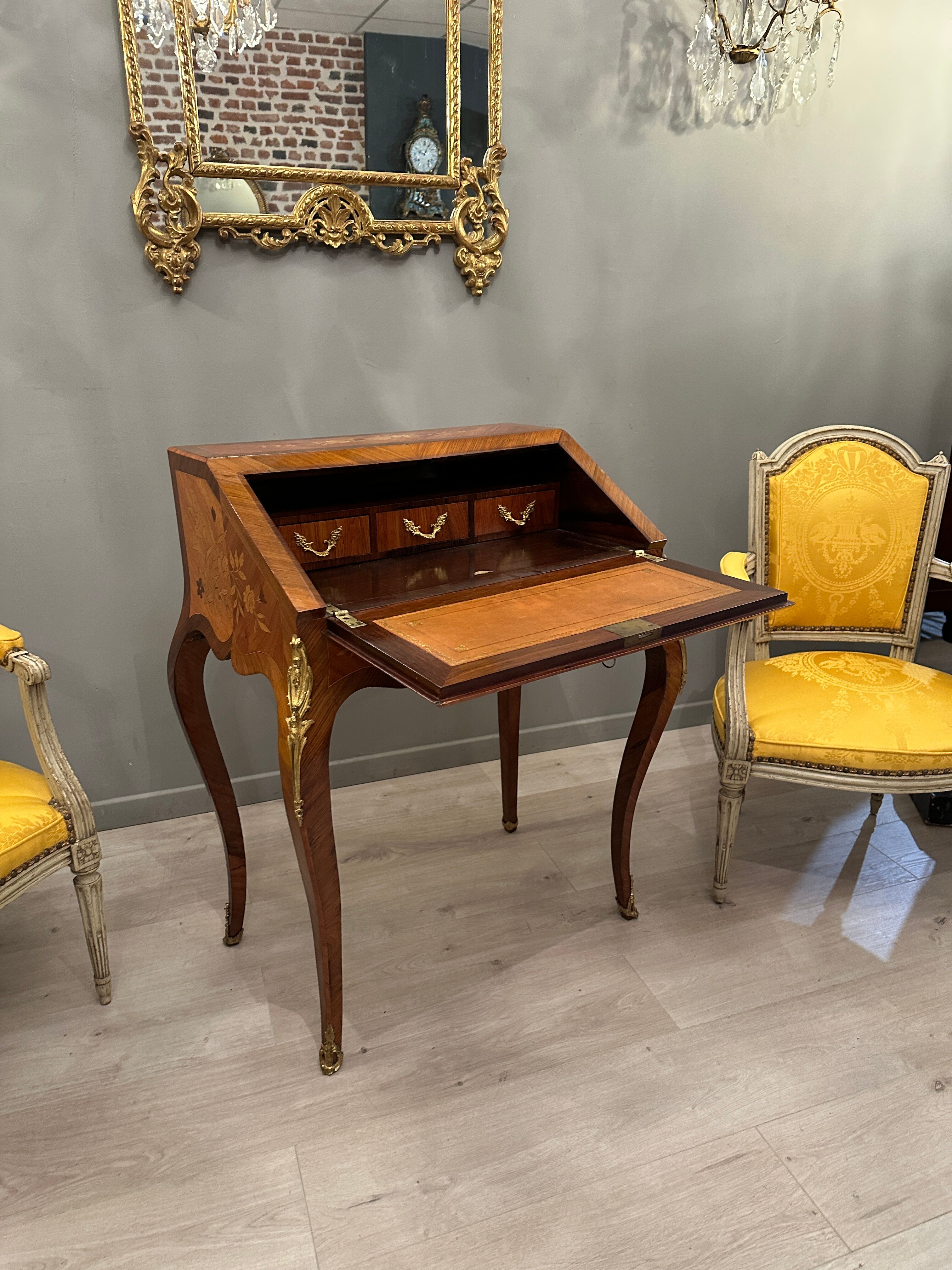 Writing desk in marquetry of the napoleon III period around 1870