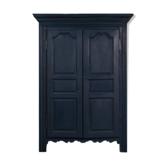 Indigo wardrobe