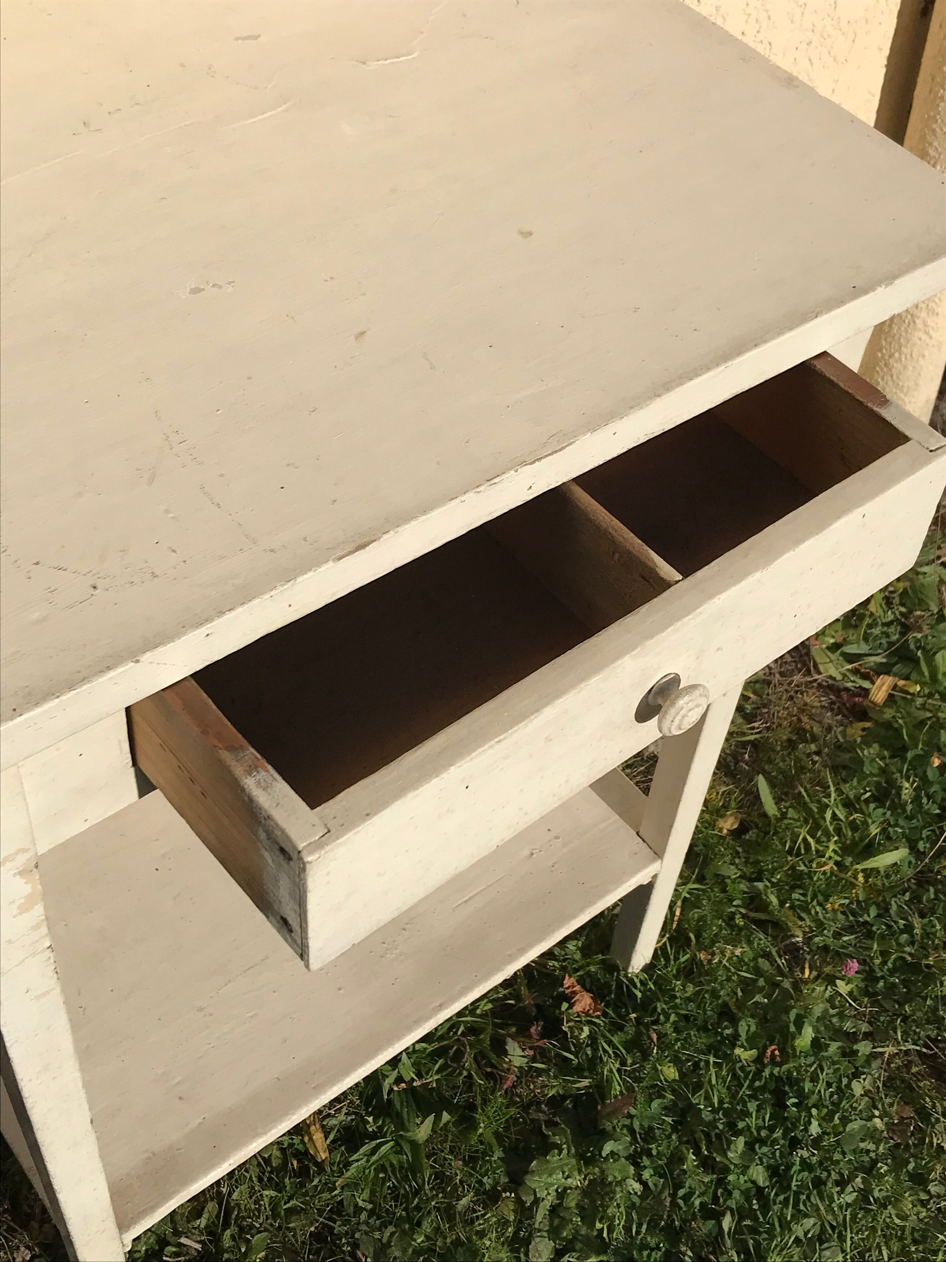 "Kitchen table"
