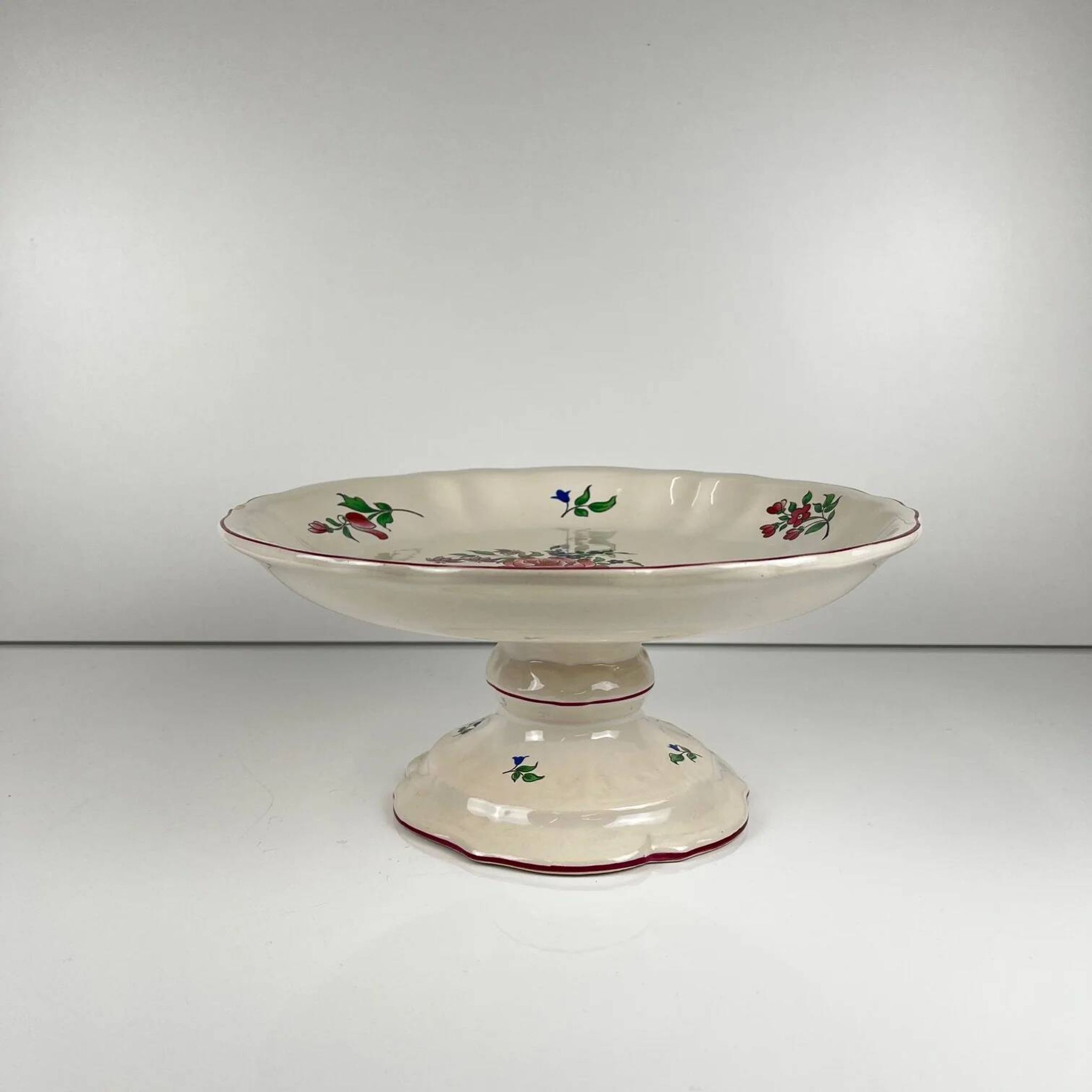 Compote dish KG Lunéville, model "Réverbère", rose pattern