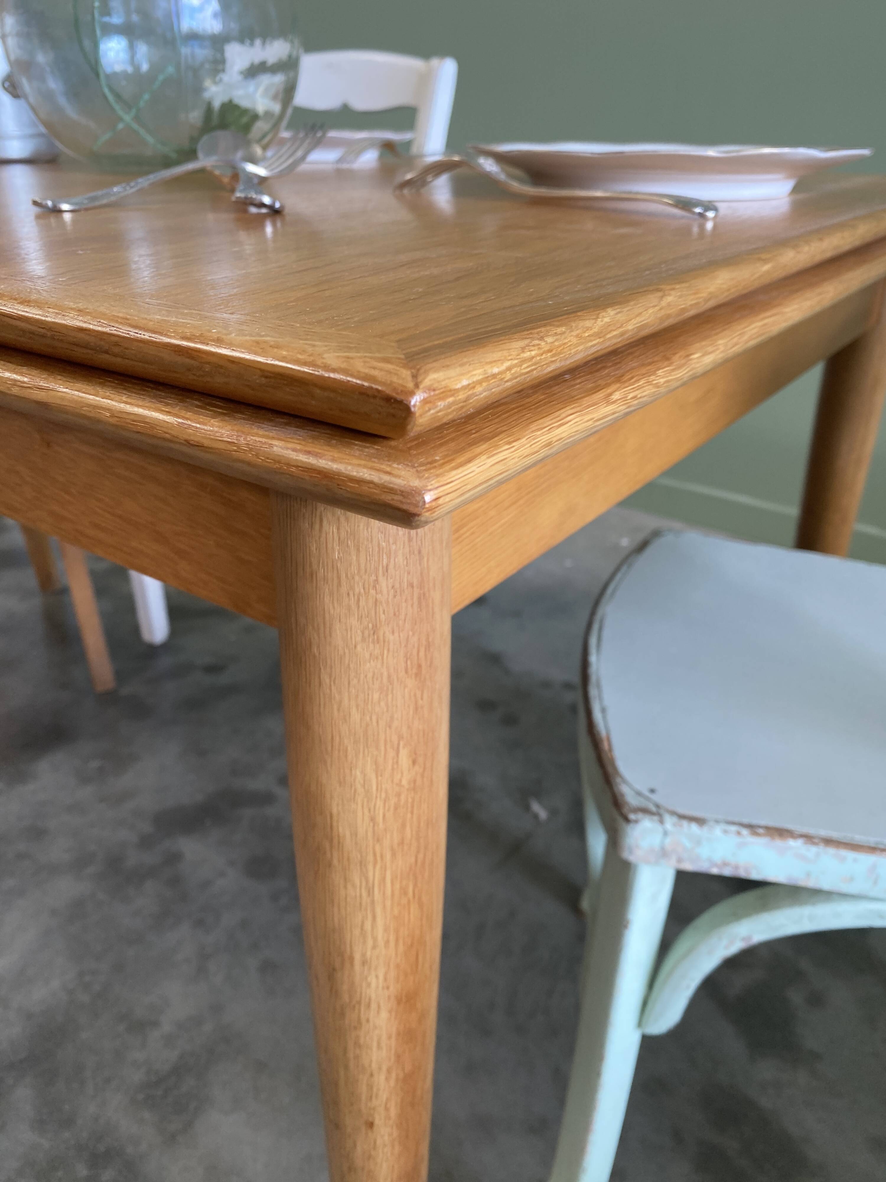 Table à manger vintage à rallonges