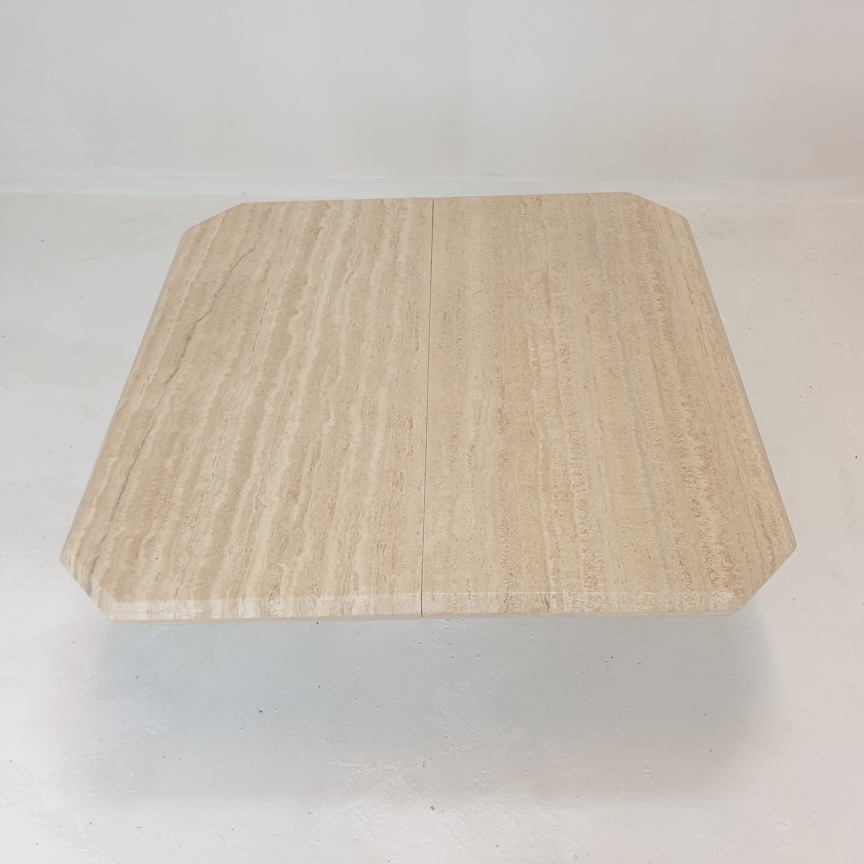 Italian Travertine Bar table or Coffee Table, 1980s