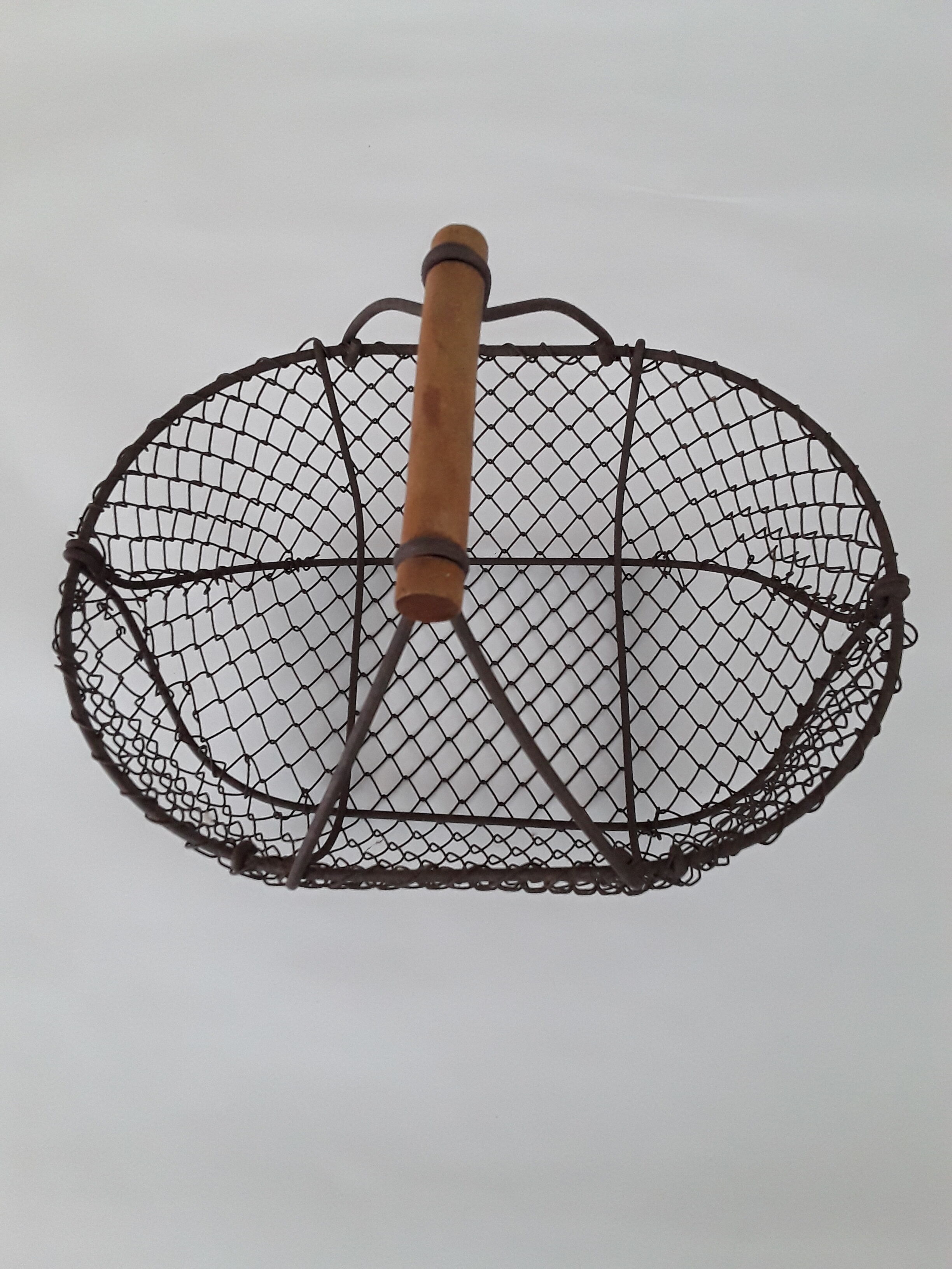 Metal basket