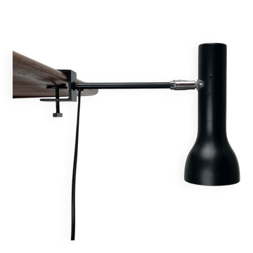 Mid-century minimalist Swiss clamp table lamp by the SLZ team for Swisslamps International, 1960s.