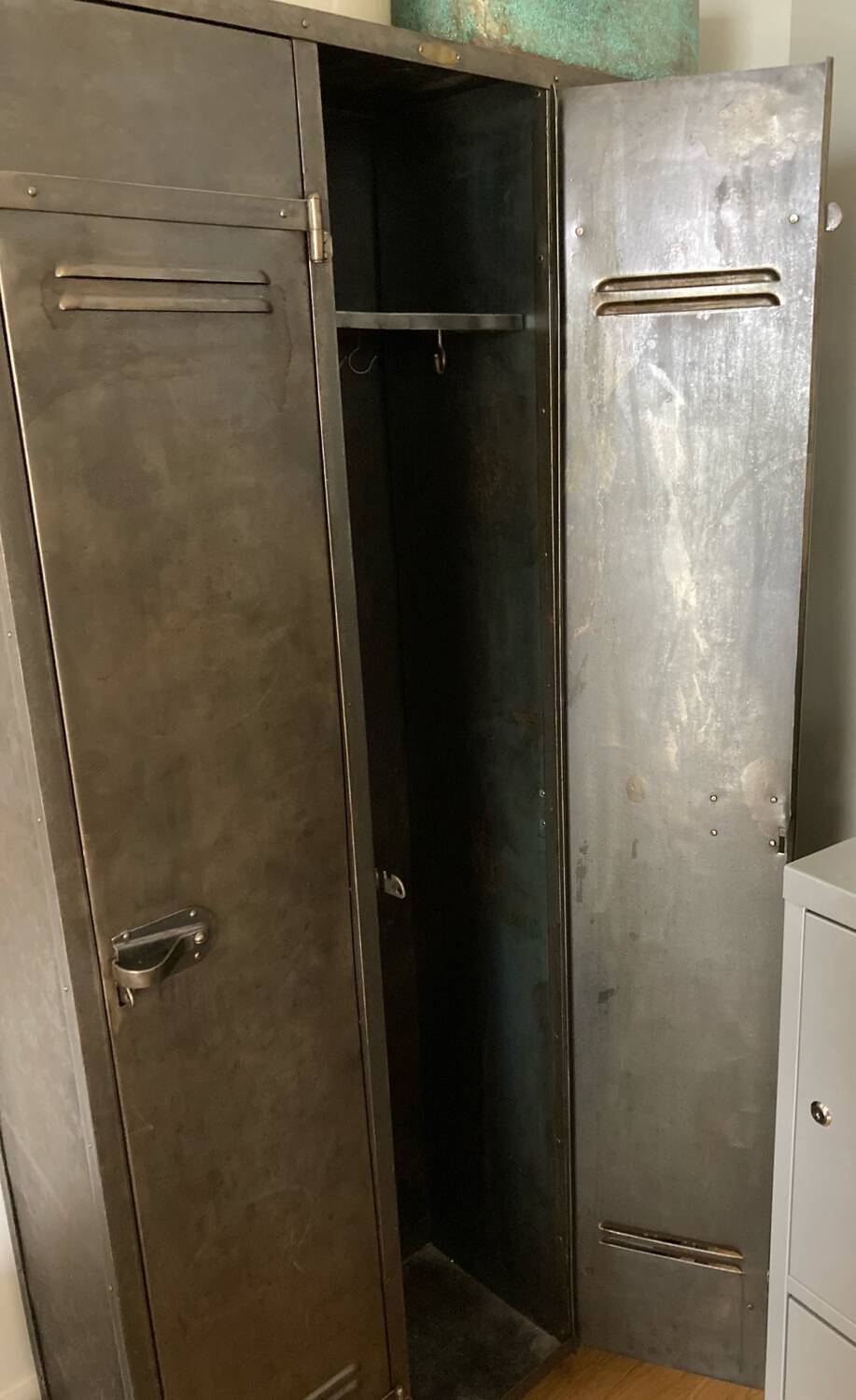 Strafor 3-door locker, 1950