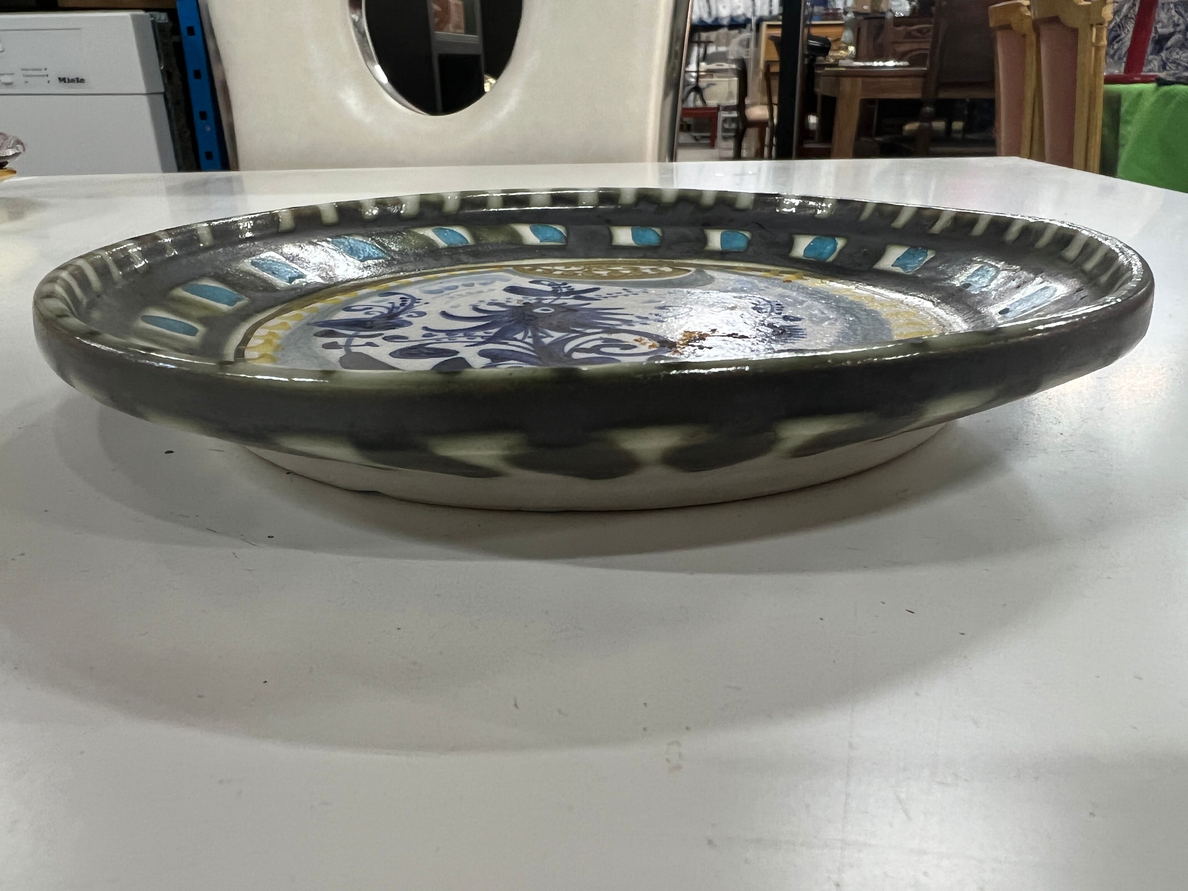 Old decorative plate in Ceramic Keraluc de Quimper