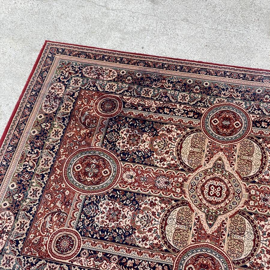 Tapis persan en laine 240 x 170 cm