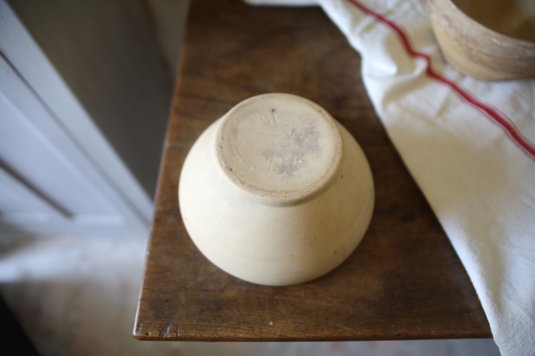 Lot of two old bowls