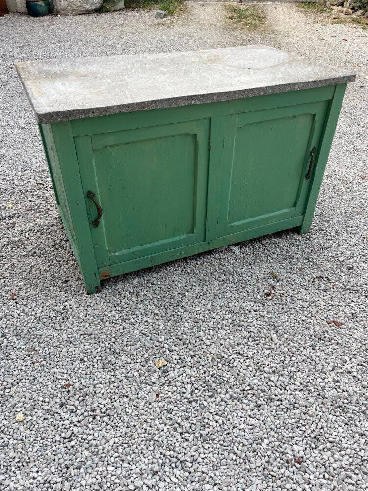 Buffet vintage avec plateau en ciment